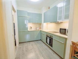 Emerald apartment