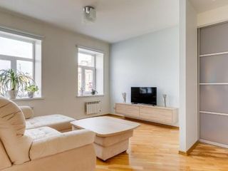 Apartment on Lermontovskiy prospekt