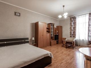 Apartment at the Savior on Spilled Blood 2