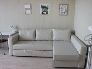 Аpartment on Yahtennaya 42