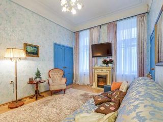 Уютные апартаменты классического Петербурга