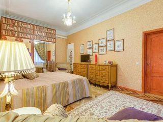 Уютные апартаменты классического Петербурга