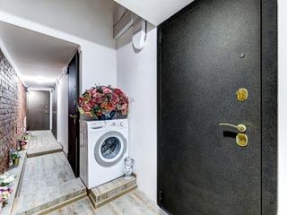 Апартаменты "Семеиныи очаг" на Обводного канала