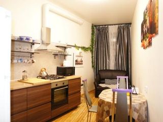 30 meters from Rubinstein st. and Nevsky Prospect