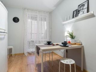 Scandi Panoramic Seaside Apartment