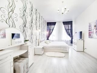 Apartments in the city center on Bolshoy Kazachiy 6