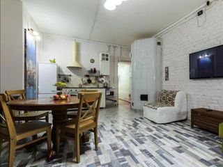 Уютная квартира у Львиного мостика