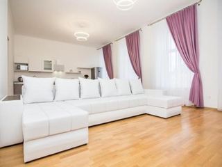 APART24 Center Nevsky / riv.Fontanka, 5