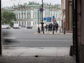 Nevskii prospekt. Kvartira u Dvorcovoi plosadi.