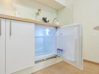 Vanilla Apartment