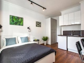 Зеленая студия на Лиговском