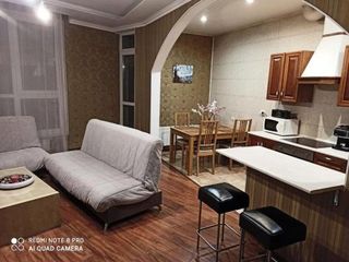 У Биржевои площади и Стрелки Васильевского острова