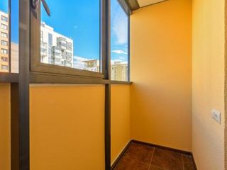 Two Bedrooms Apartment-Двухкомнатная квартира у метро