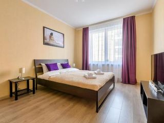 Two Bedrooms Apartment-Двухкомнатная квартира у метро