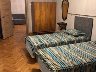 Apartment with two balconies 50 m from the metro station Leninsky prospekt