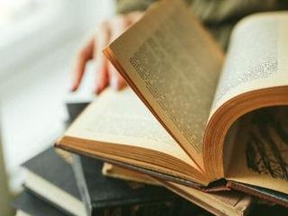 Классическая петербургская квартира в духе эпохи ХХ столетия