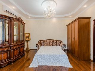 Апартаменты-студио (85 кв. м) с 1 ванной(-ыми) комнатой(-ами) в районе Центральный район