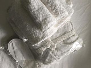 Апарт комплекс напротив метро Apt 100 m from subway