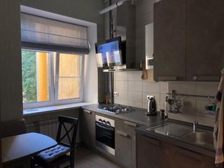 Central Petersburg 2 bed apartment