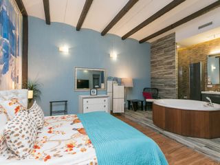 Апартаменты (67 m²) с 1 спальней(-ями) и 1 ванной(-ыми) комнатой(-ами) в районе Крестовский остров