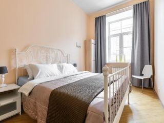 Apartment on Bolshaya Morskaya 13