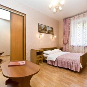 NearBy Hotel
