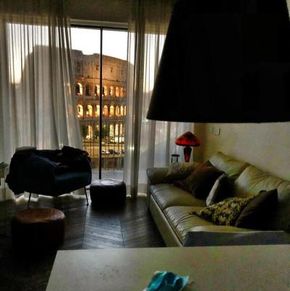 NearBy Hotel