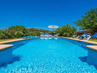 Capdepera Holiday Home Sleeps 7 with Pool and WiFi