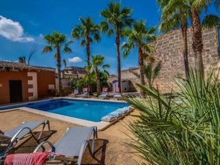 Maria de la Salut Holiday Home Sleeps 10 with Pool Air Con and WiFi