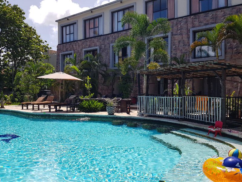 Hotel Photo 1