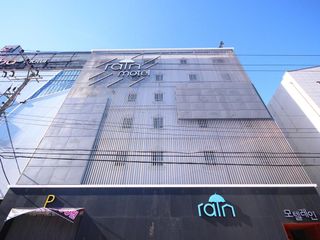 Hotel pic Daegu Dongdaegu Station Rain