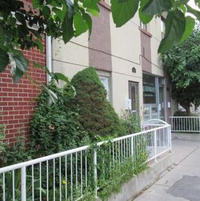 NearBy Hotel