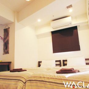 NearBy Hotel