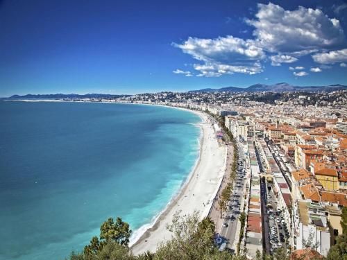 ApartHotel Riviera – Old town Promenade des anglais – Charme Absolu Appartement 3 pieces – Emplaceme