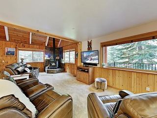 Hotel pic Lake-View Estate - Large Yard, Sauna & Game Room home
