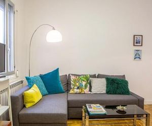 Lovely and chic 1 Bed apt next to Atocha Madrid Spain