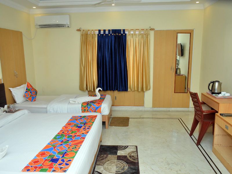 Hotel Photo 1