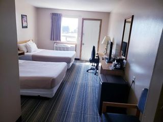 Фото отеля Travel-Inn Resort & Campground