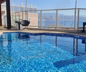 Top modern 320m penthouse on the beach with a huge privat pool on the roof and stunning sea views Eilat Israel