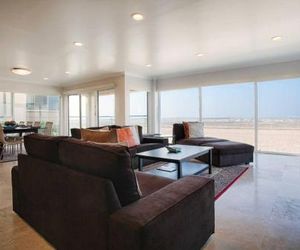 Beach Front Dream 2 Story Condo! Los Angeles United States