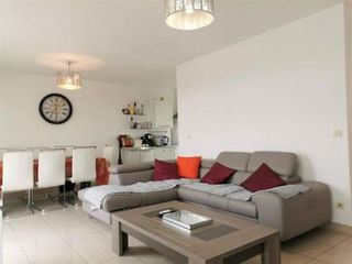 Фото отеля Appartement Cannes la Bocca, 4 pieces, 6 personnes - FR-1-609-11