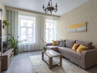 LetYourFlat "Fontanka" 2 bedroom