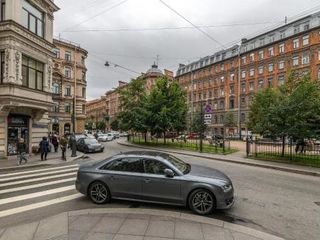 RentalSPb 3-bedroom apartment on Pushkinskaya