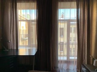 Three rooms apartment near Palace Square