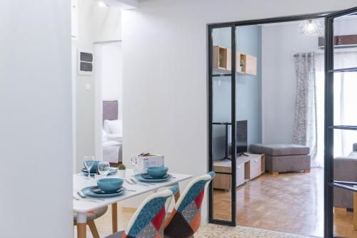Suite 01 - Smart Cozy Suites - In the heart of Athens - 9 minutes from metro