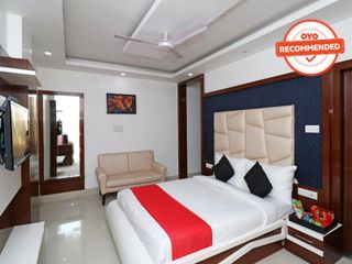 Hotel pic Collection O 76663 Vitthal International