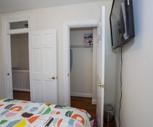 3-min walk to PETWORTH METRO STATION ;10 mins to CONVENTION CENTER: PRIVATE COZY and QUIET BEDROOM a Washington United States