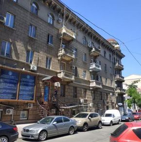 NearBy Hotel
