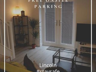 Фото отеля Beautiful and quiet 2 bed House in Lincoln Centre Next to Hospital