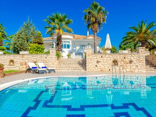 Фото отеля Villa Silia with private swimming pool